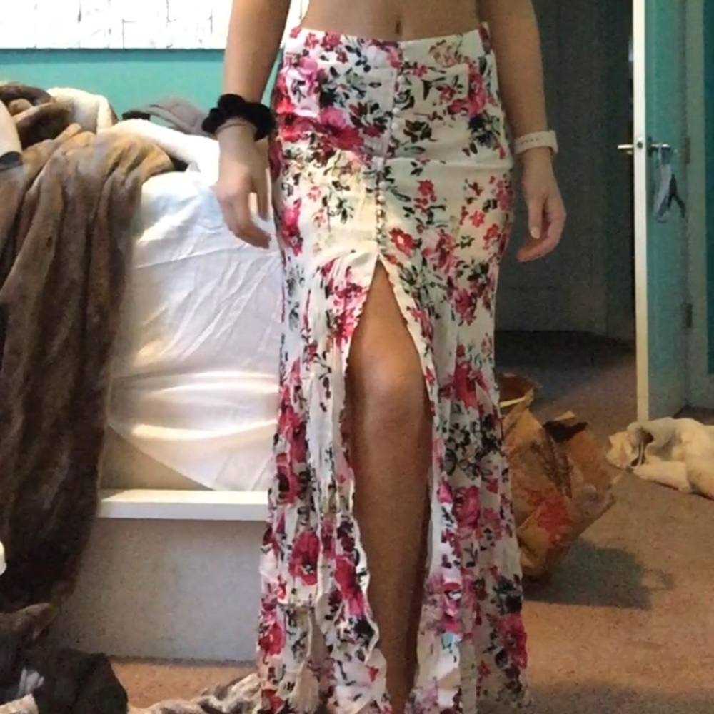 Maxi skirt